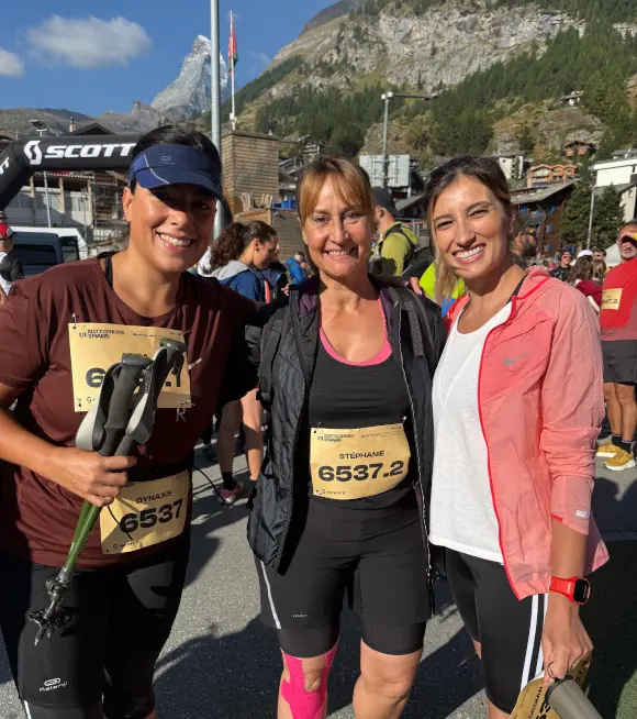 Photo de l'équipe féminine avant le départ